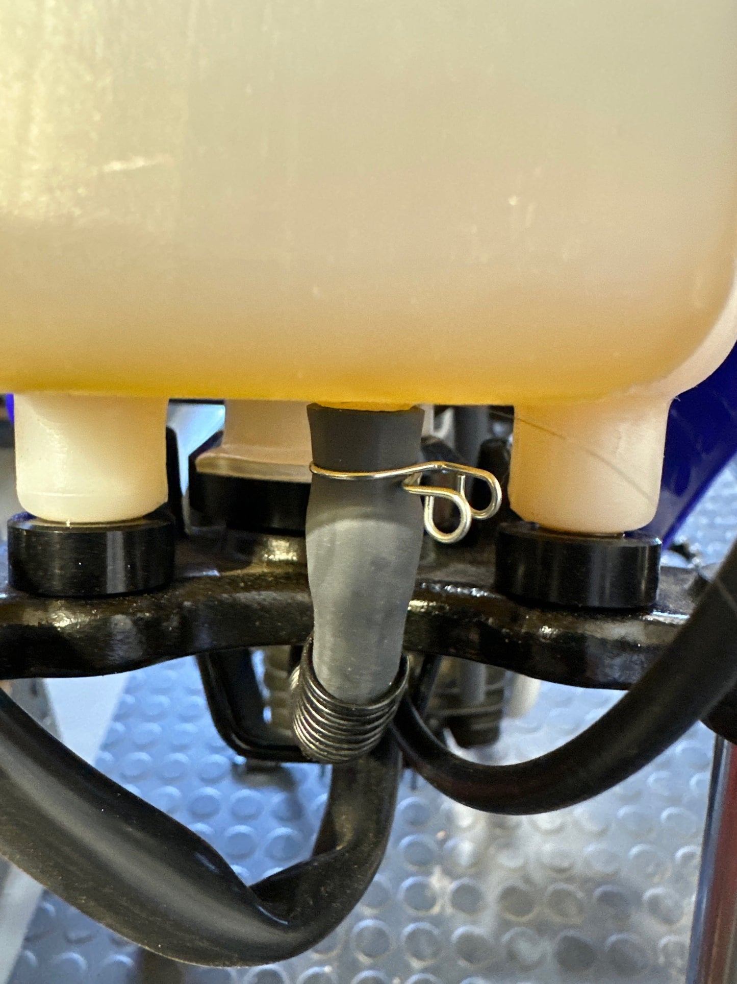 PAX RACING PW50 OIL TANK SPACERS